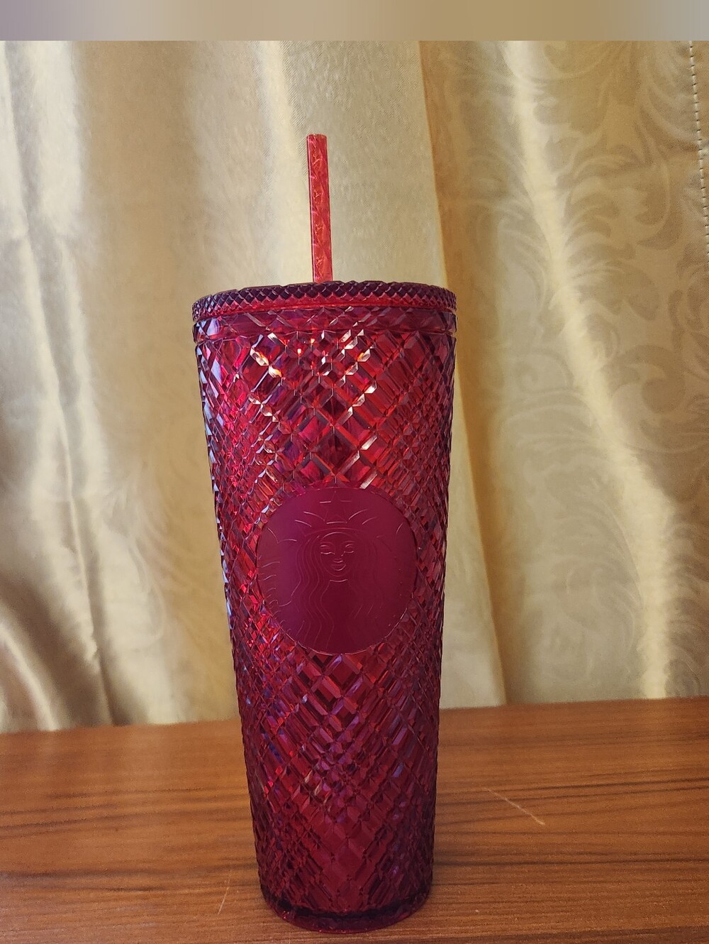 Red Gem Textured Starbucks Cup
